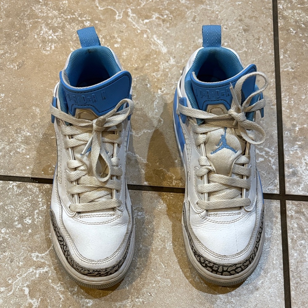 Jordan Spizike sneakers